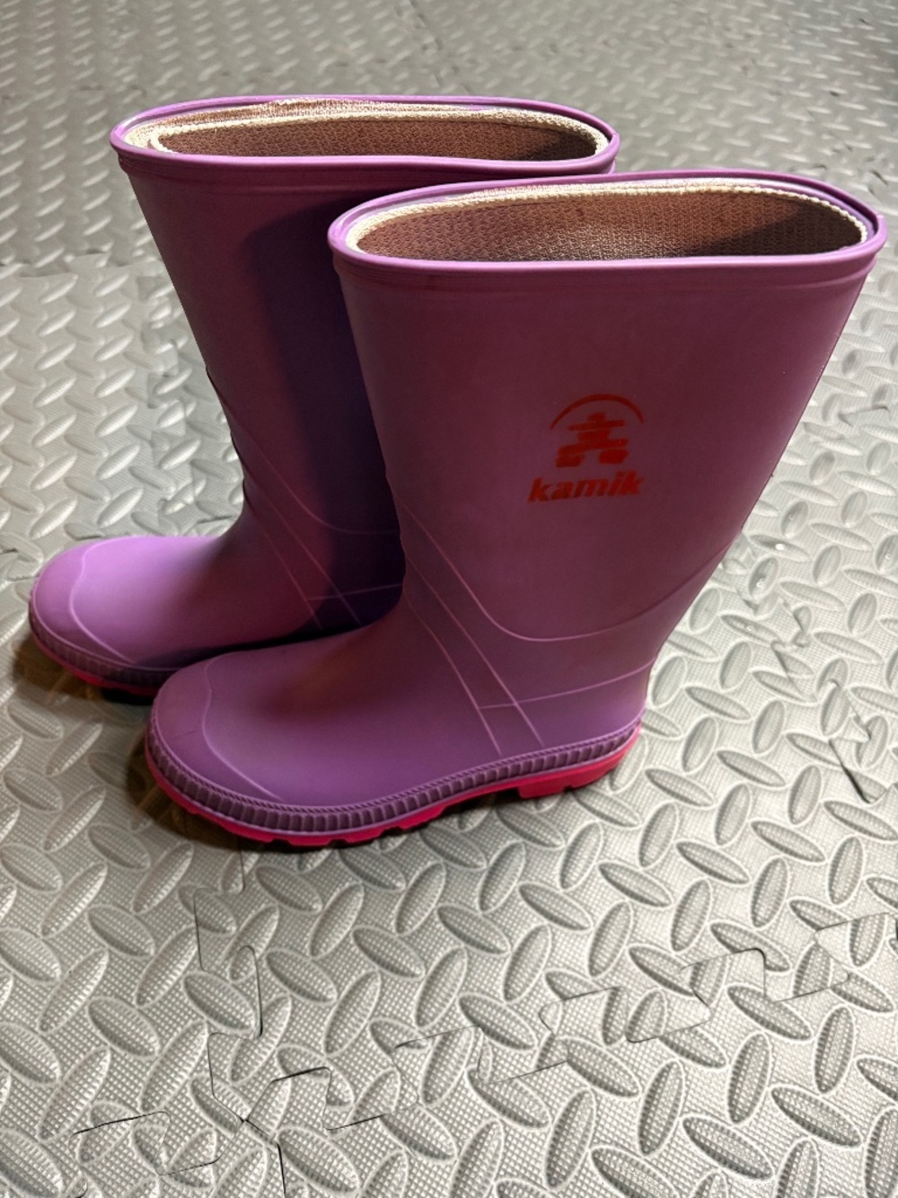 Kamik rain boots, size 1